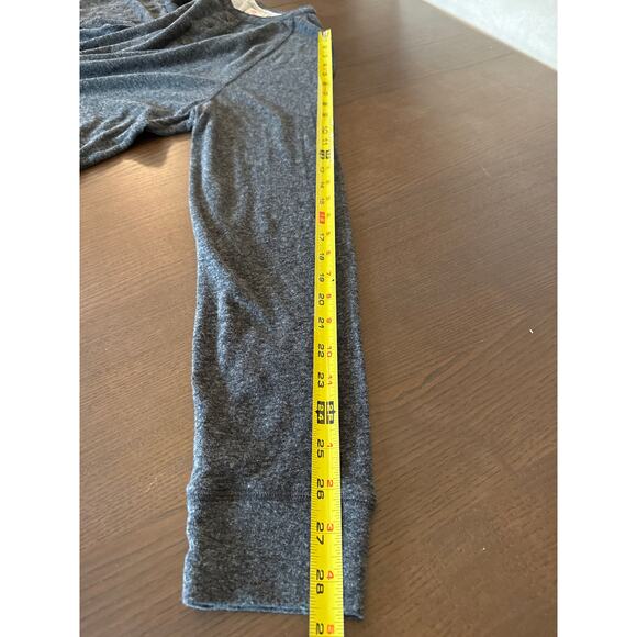 Faherty Men's Large Henley Organic Cotton Blend Grey Gray Heather Fall Preppy - Picture 7 of 8